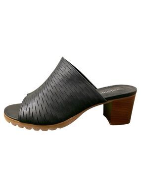 Walking Cradles Black Leather Mules with Chunky Heel Size 9WW